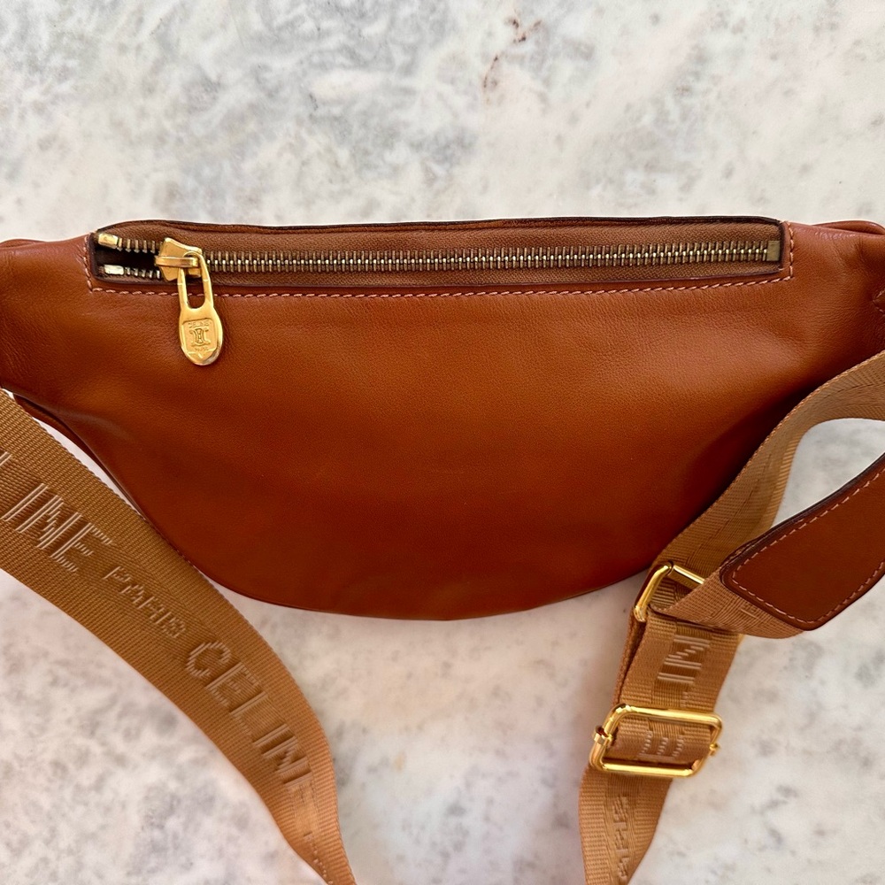 CELINE | Tan Leather Pouch - Picture 2 of 10